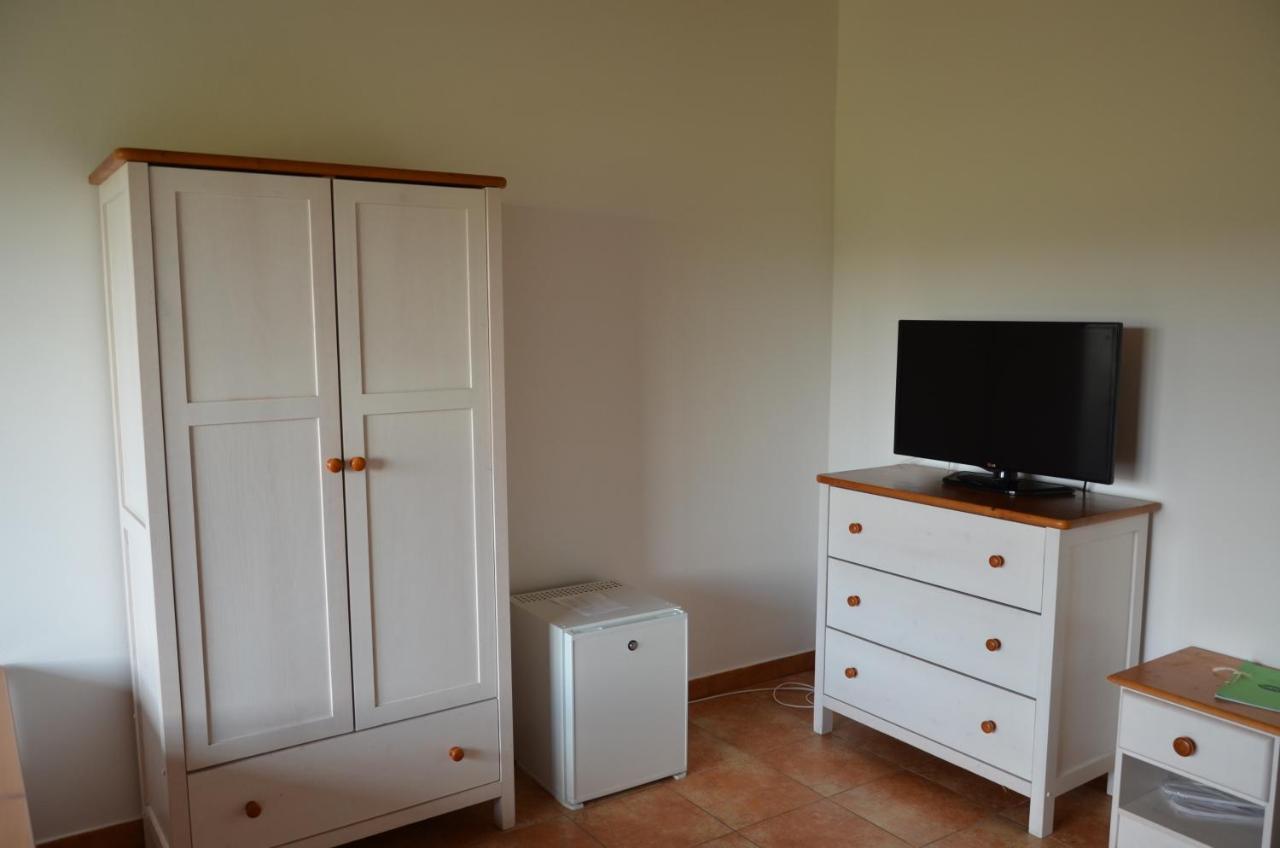 Hotel Na Statku Mirosov Mirosov  외부 사진