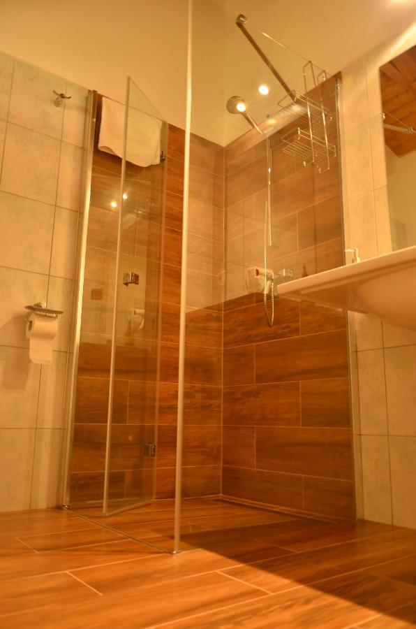 Hotel Na Statku Mirosov Mirosov  외부 사진